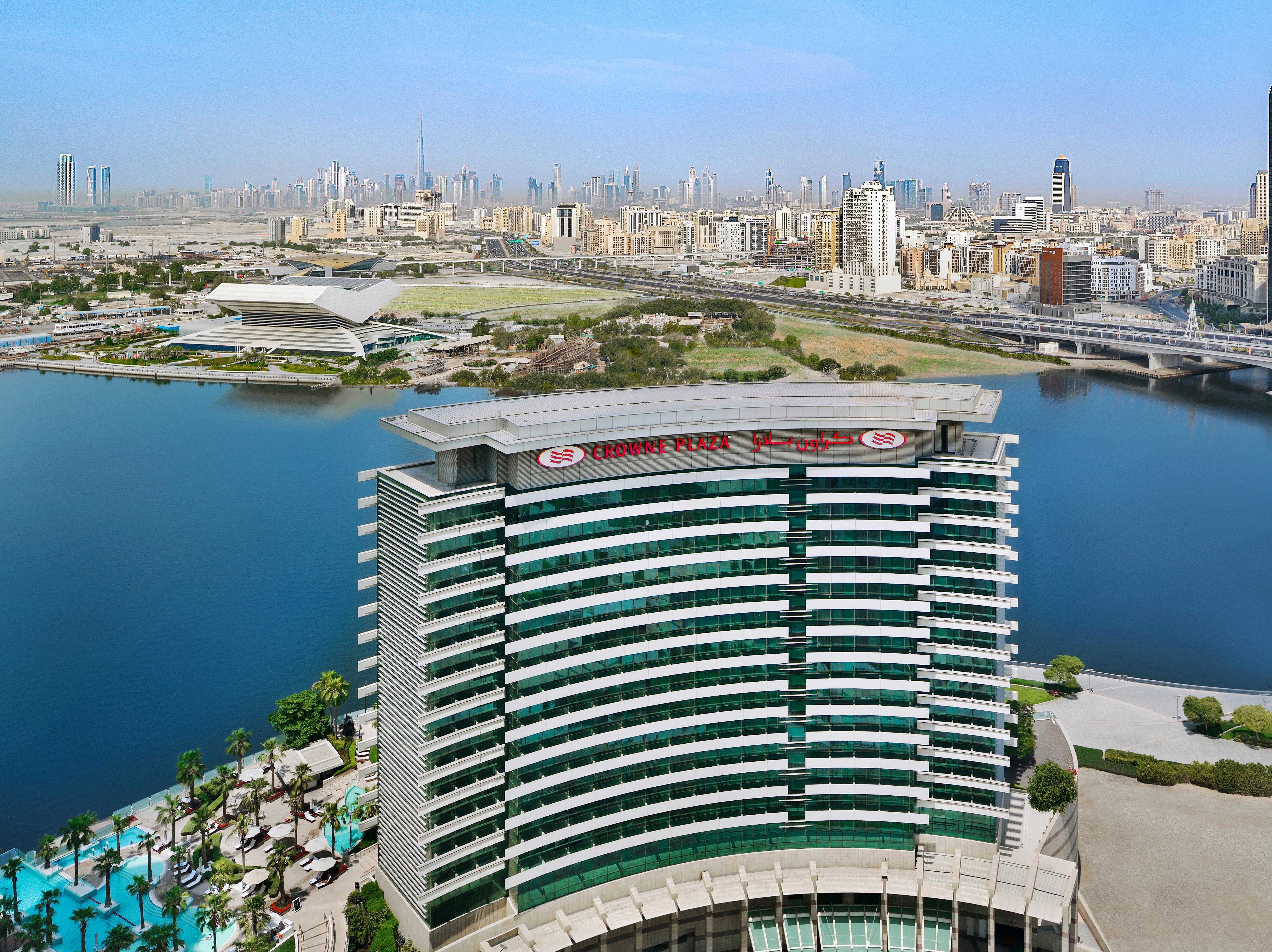 Crowne Plaza Dubai Festival City Exterior photo